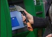 В Спасске группа вооруженных рецидивистов нападала на клиентов банков