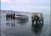 Жители заблокированного Путятина в Приморье выезжают на машинах на лед