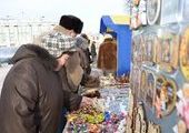 Ярмарка рыбных и мясных изделий работает во Владивостоке