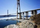 Мост соединил берега бухты Золотой Рог во Владивостоке
