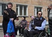 Вице-губернатор Приморья скрылась от инвалидов через чёрный ход