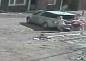 Во Владивостоке водитель автомобиля врезался в группу школьниц
