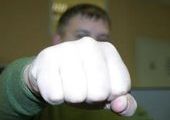 Полиция ищет банду неизвестных, нападающих на подростков во Владивостоке