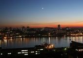 Владивосток сможет конкурировать с Сингапуром, если решить проблему с портом - Дворкович