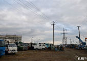 В районе Зеленого угла во Владивостоке более суток на улице лежал высоковольтный провод под напряжением