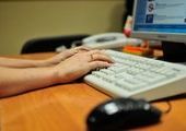 Жители Приморья могут записаться на прием к врачу через Интернет